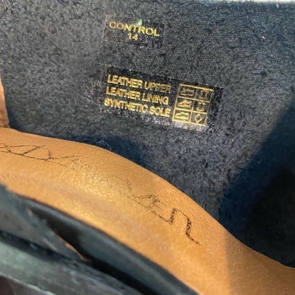 𝅺BEAUTIFUL leather high heel, ankle strap, open toe shoes by Sixty Seven - Picture 8 of 10